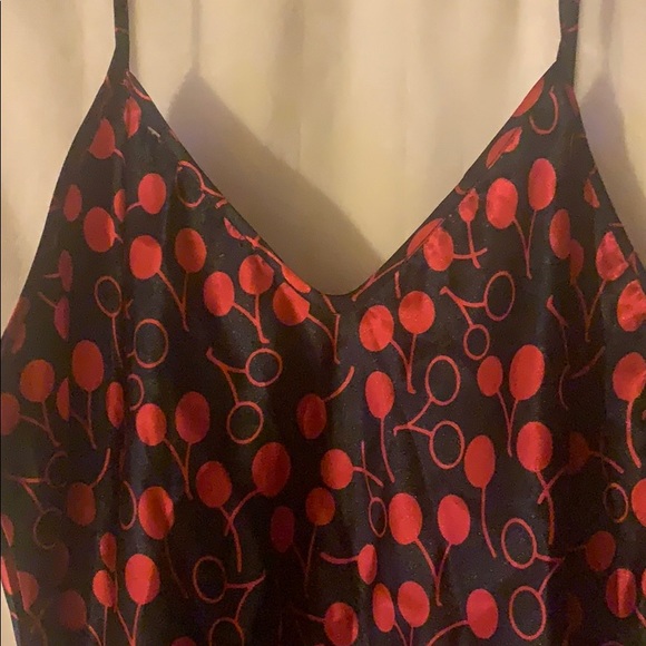 Silk nighties - Picture 3 of 8